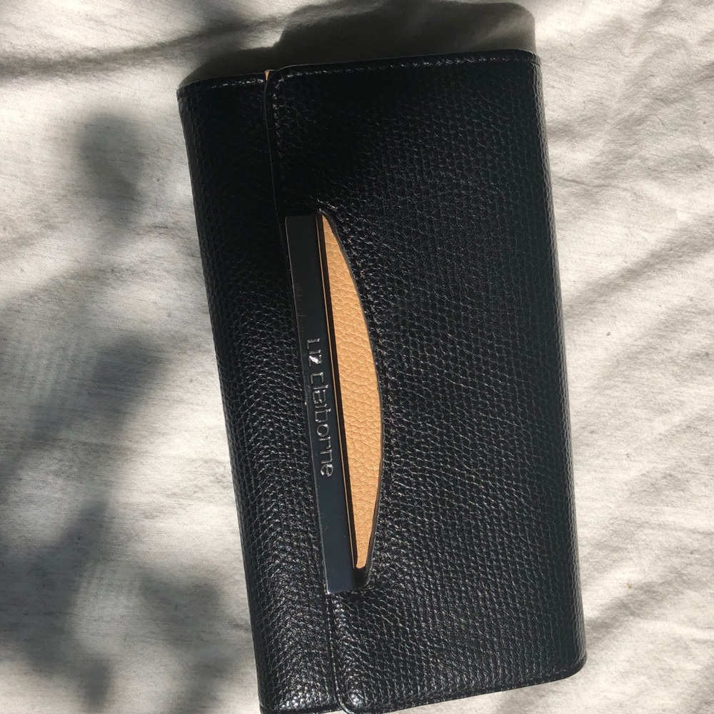 Liz Claiborne wallet